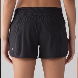 Lululemon Tracker Short V *4"